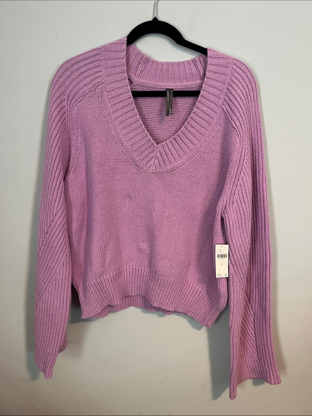 Lilac V-Neck Ribbed Women’s Sweater